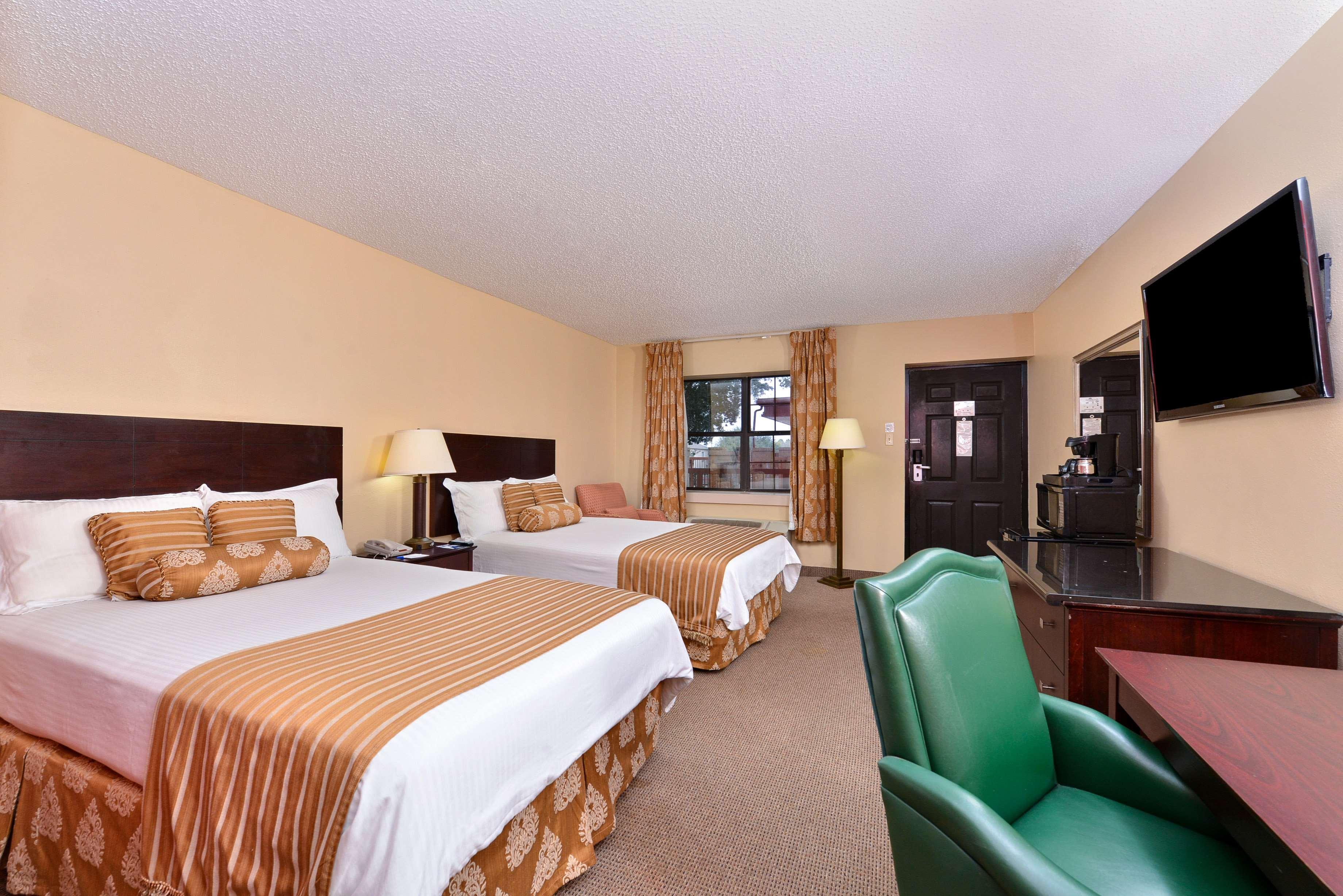 Americas Best Value Inn And Suites Victoria Exterior foto